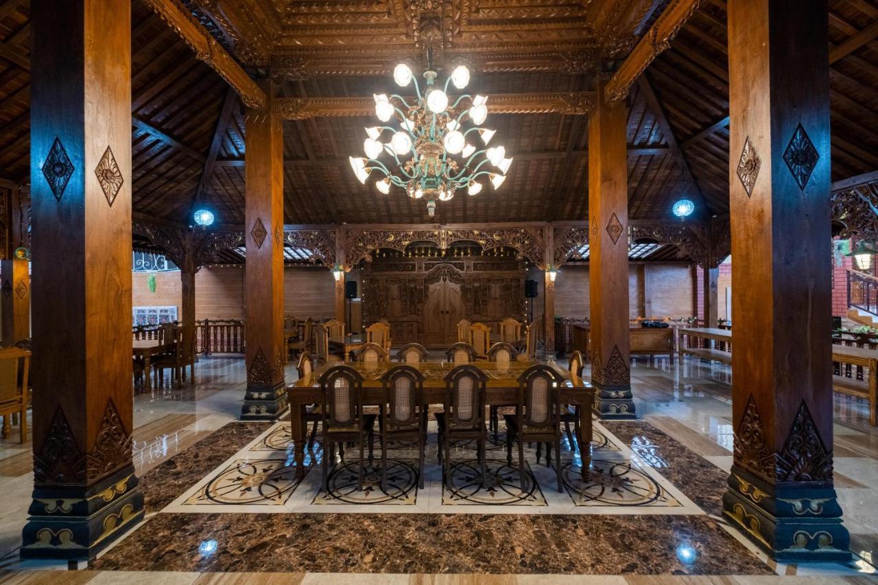 Sartini Inn Jogja Yogyakarta Luaran gambar