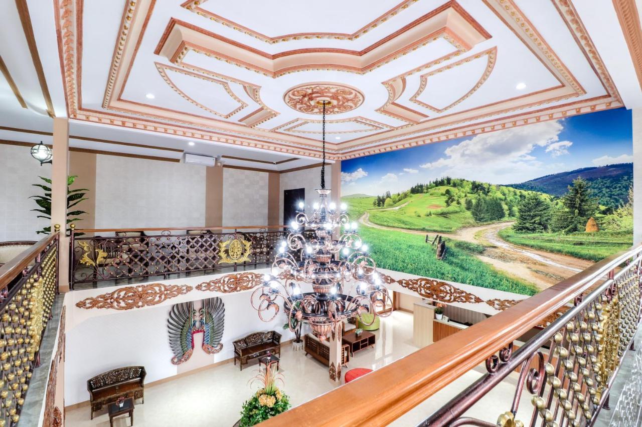 Sartini Inn Jogja Yogyakarta Luaran gambar