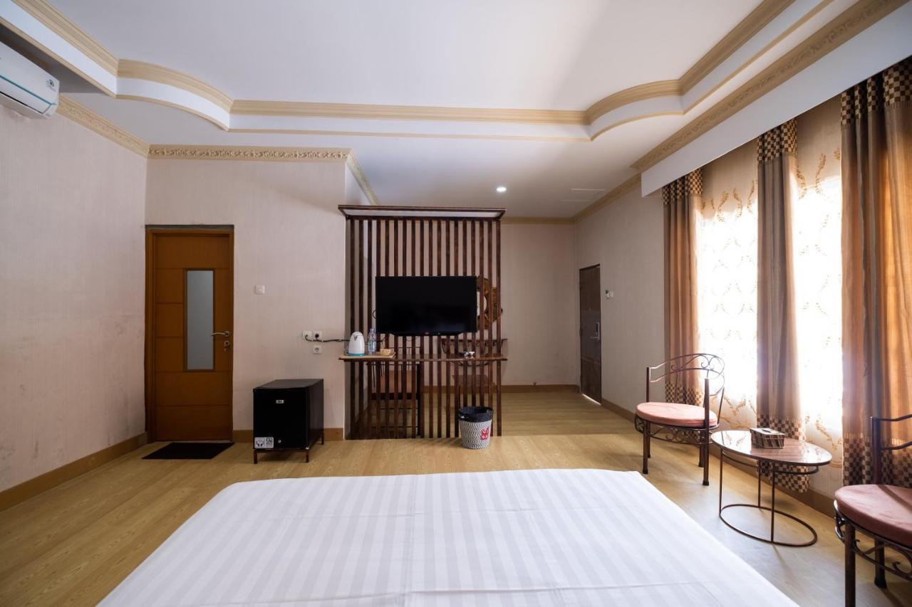 Sartini Inn Jogja Yogyakarta Luaran gambar