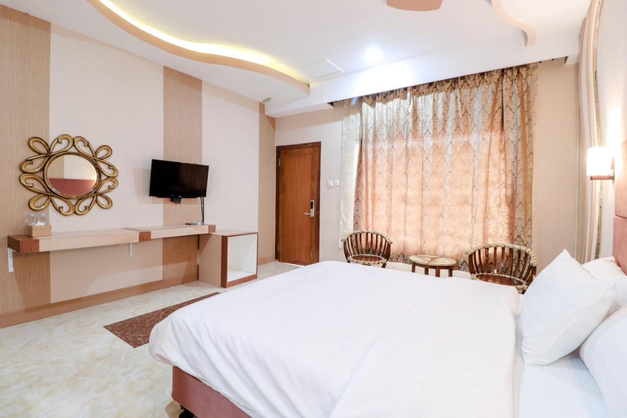 Sartini Inn Jogja Yogyakarta Luaran gambar