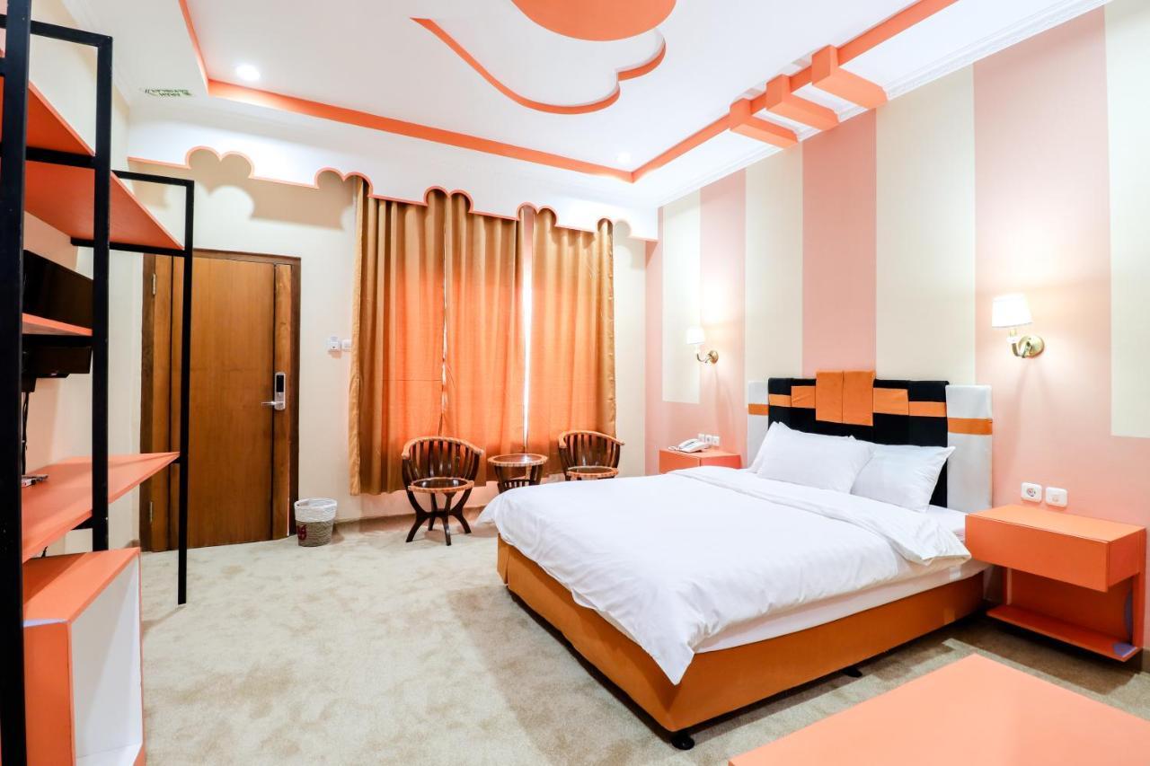 Sartini Inn Jogja Yogyakarta Luaran gambar