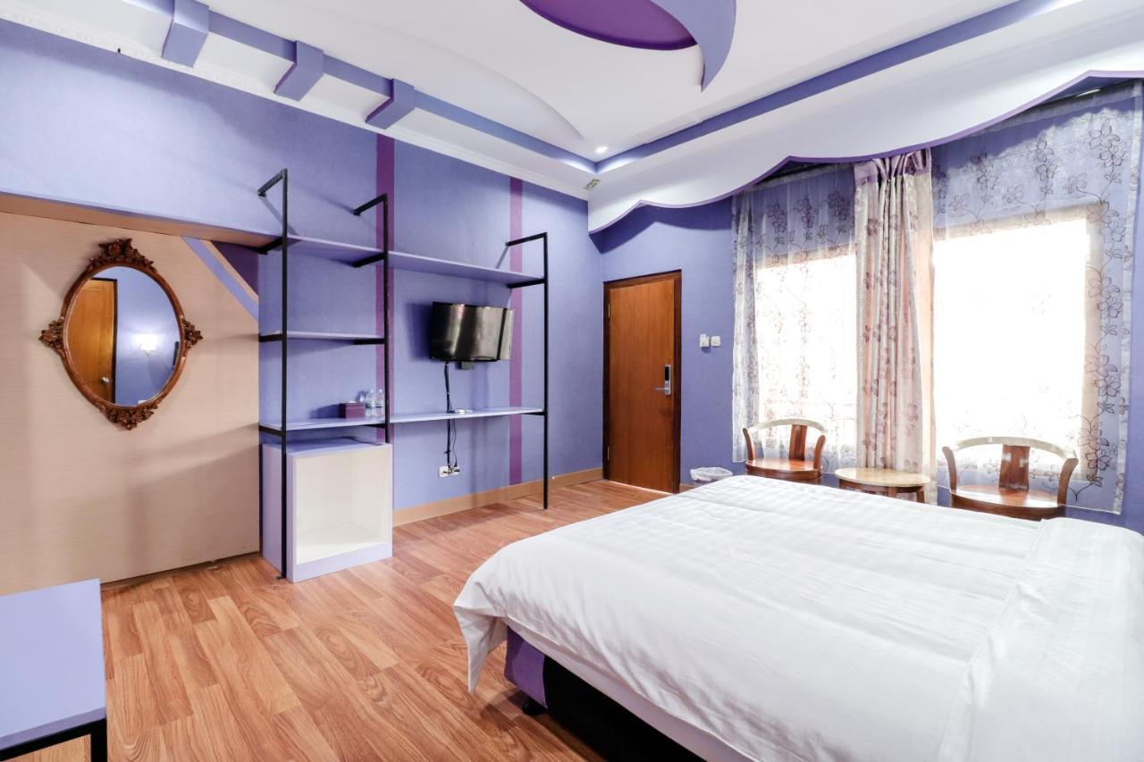 Sartini Inn Jogja Yogyakarta Luaran gambar