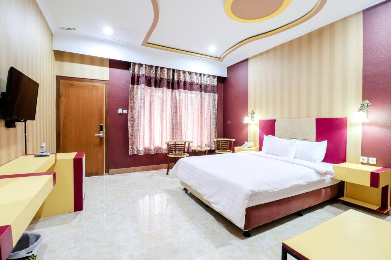 Sartini Inn Jogja Yogyakarta Luaran gambar